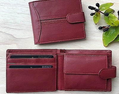 Кожаный кошелёк, бумажник, портмоне.