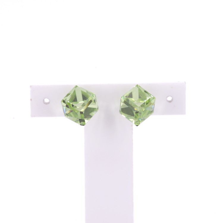 Женские серьги-гвоздики с кристаллами зеленого цвета Jablonec