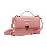 Жіноча сумка з натуральної шкіри рожевого кольору з тисненням на шкірі.