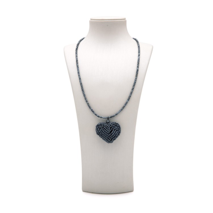 Жіночі намисто зі сталі та бісеру у формі серця Jablonec